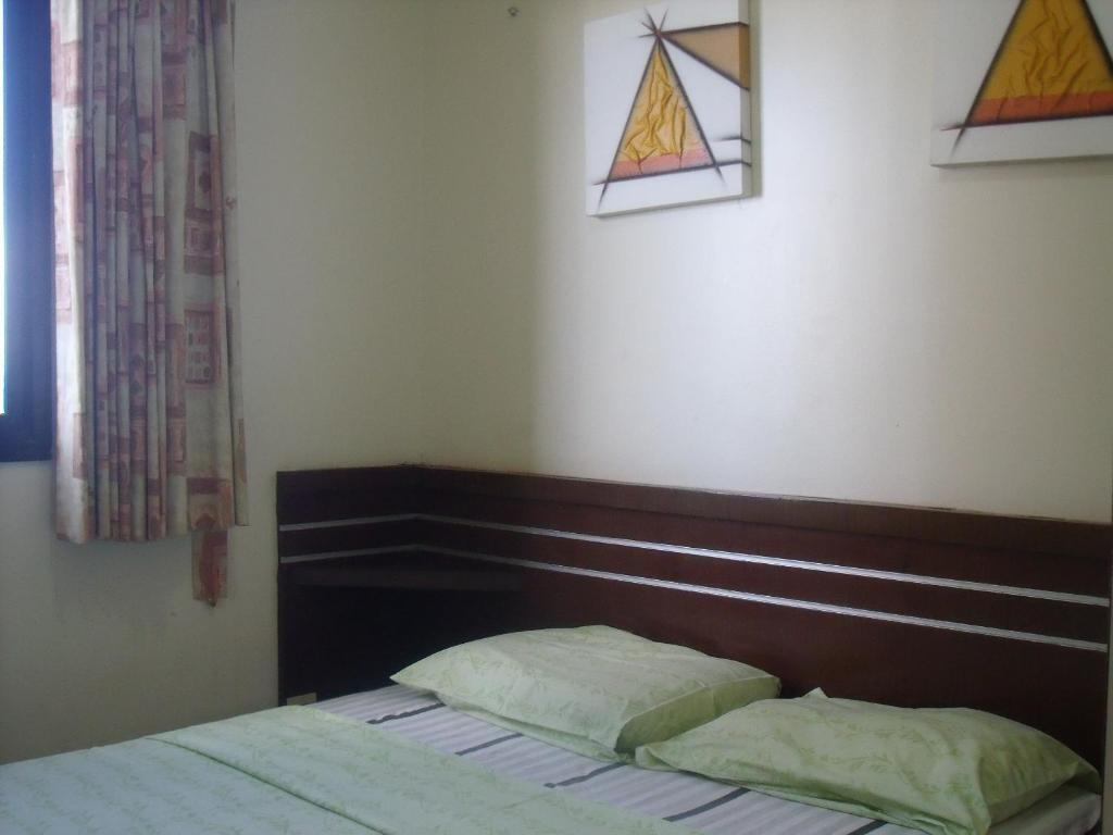Iracema Hotel 2*